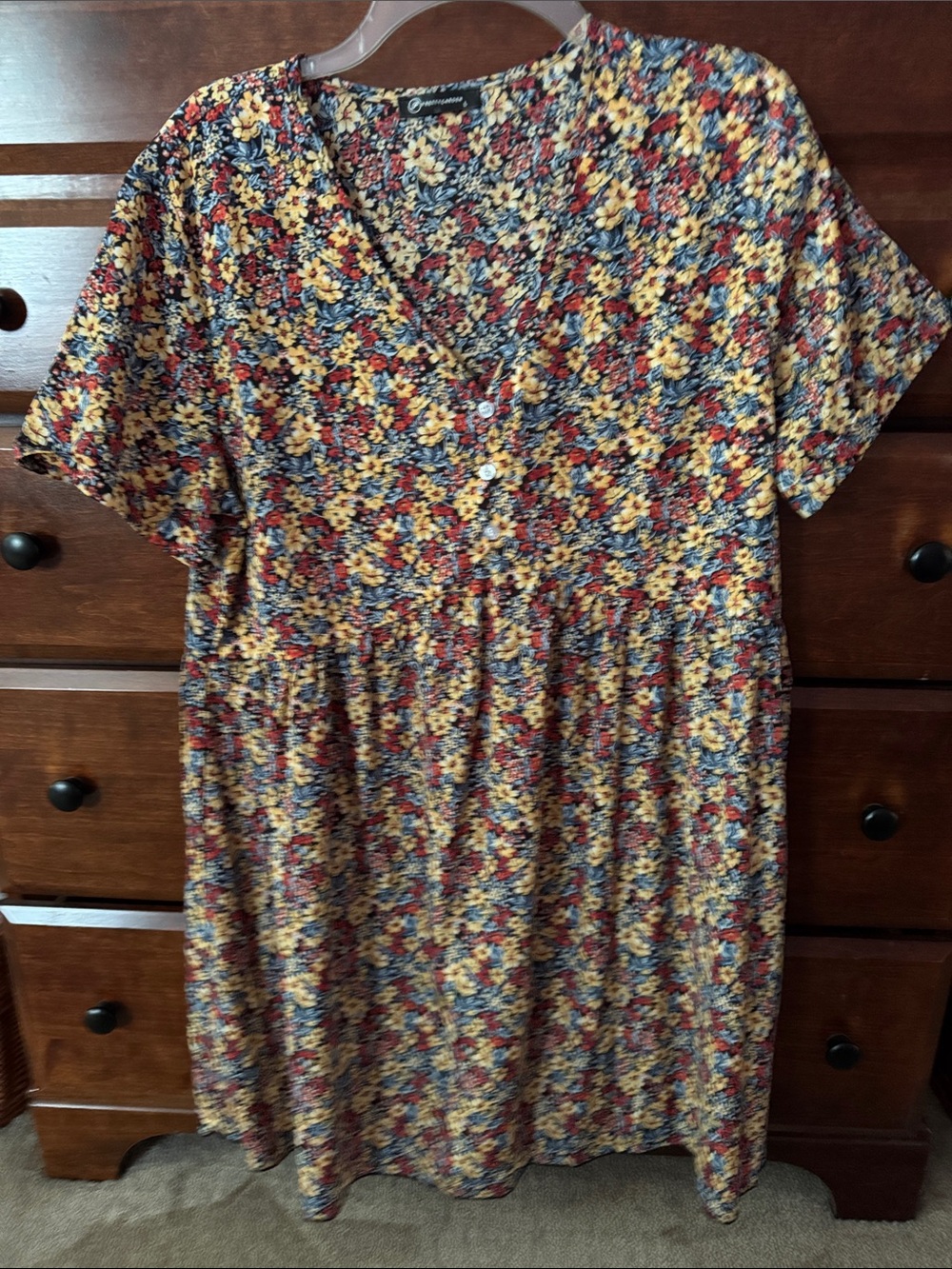Women’s Multicolor Floral V-Neck Midi Dress